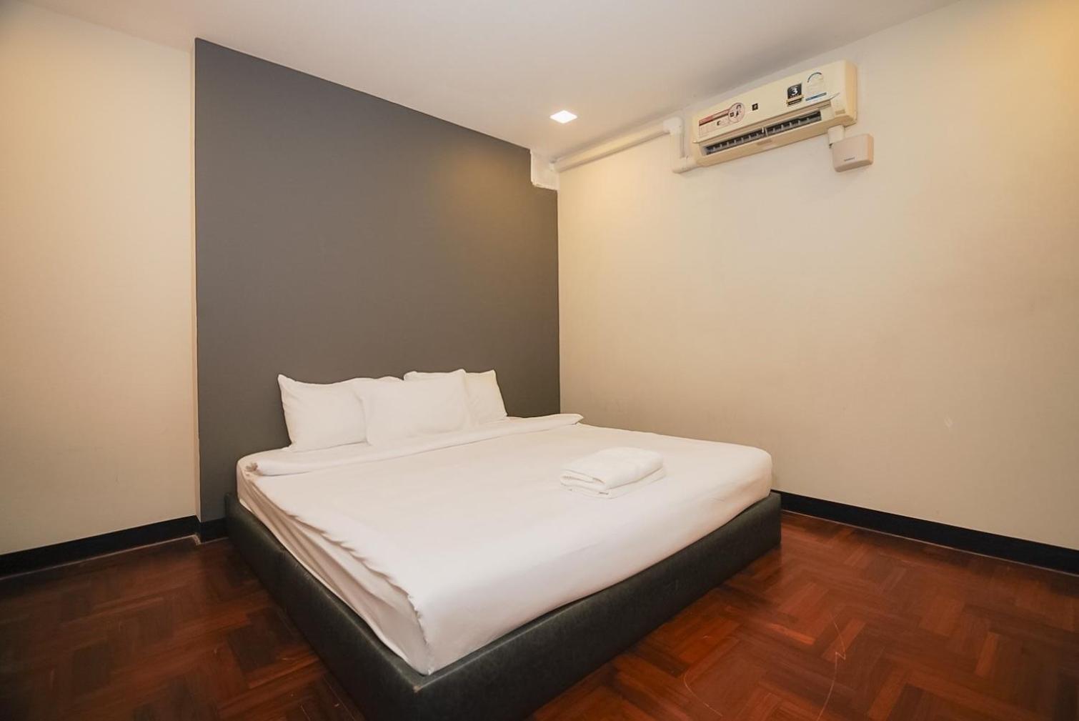 โกอินน์ สีลม - สถานีรถไฟฟ้าเซนต์หลุยส์ Go Inn Silom - Bts Saint Louis Bangkok Exterior foto