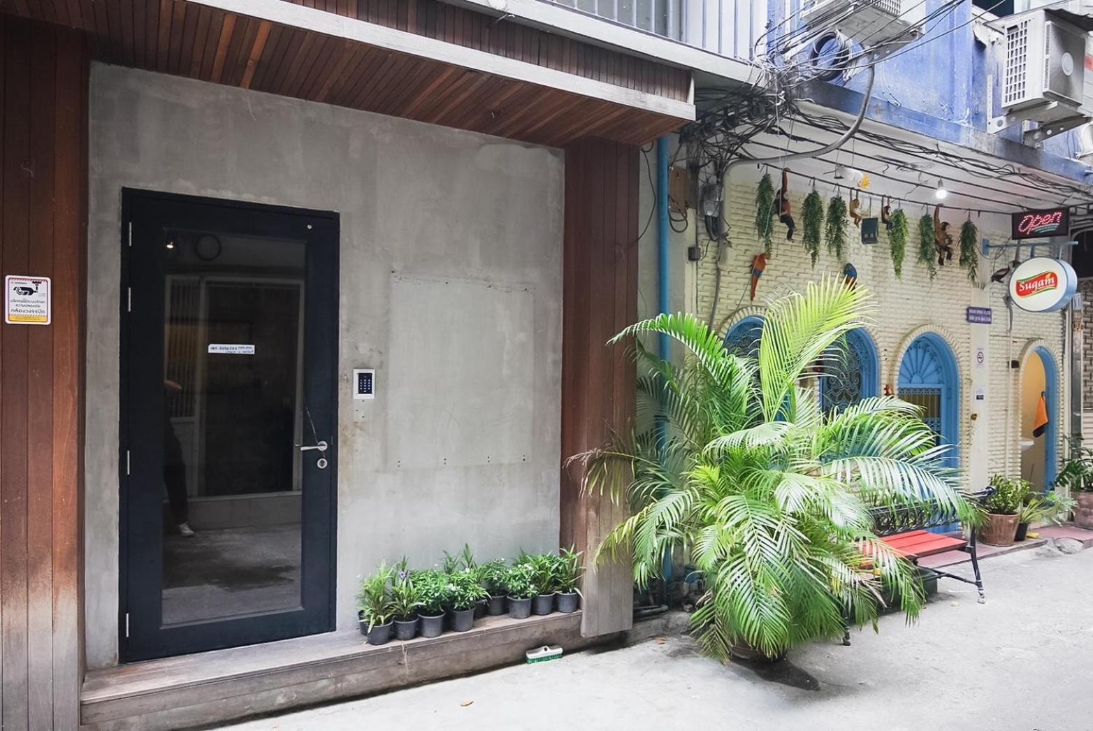 โกอินน์ สีลม - สถานีรถไฟฟ้าเซนต์หลุยส์ Go Inn Silom - Bts Saint Louis Bangkok Exterior foto